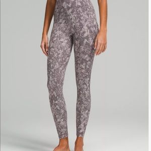 Lululemon Align high-rise pant with pockets 28”